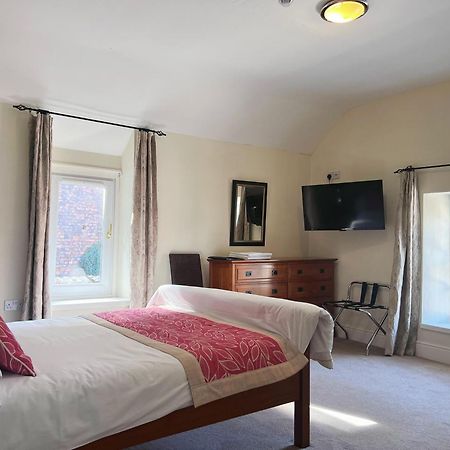 The Crown Hotel Corwen Exteriér fotografie